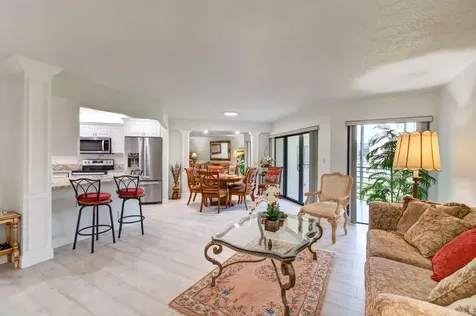 5750 Camino Del Sol Boca Raton FL 33433