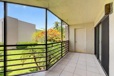 5750 Camino Del Sol Boca Raton FL 33433