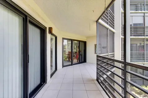 5750 Camino Del Sol Boca Raton FL 33433