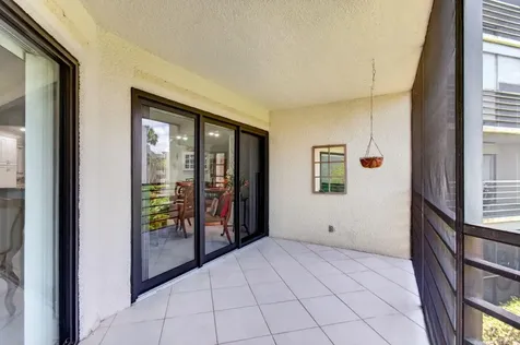 5750 Camino Del Sol Boca Raton FL 33433
