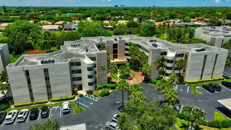 5750 Camino Del Sol Boca Raton FL 33433