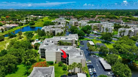 5750 Camino Del Sol Boca Raton FL 33433