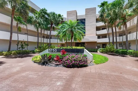 5750 Camino Del Sol Boca Raton FL 33433