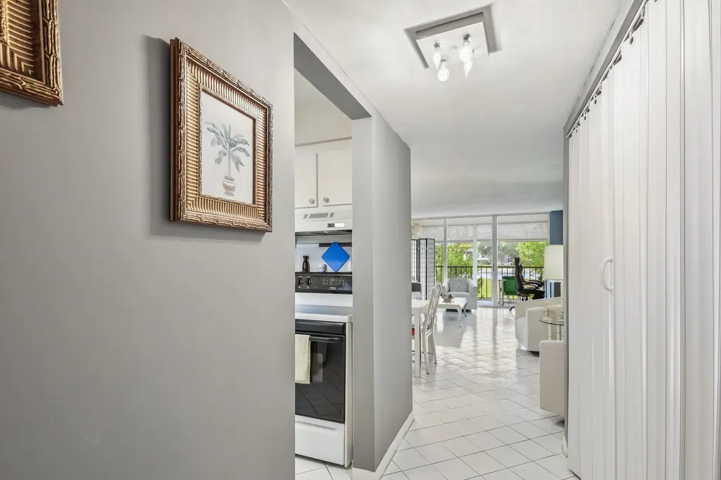 4260 Deste Court Lake Worth FL 33467