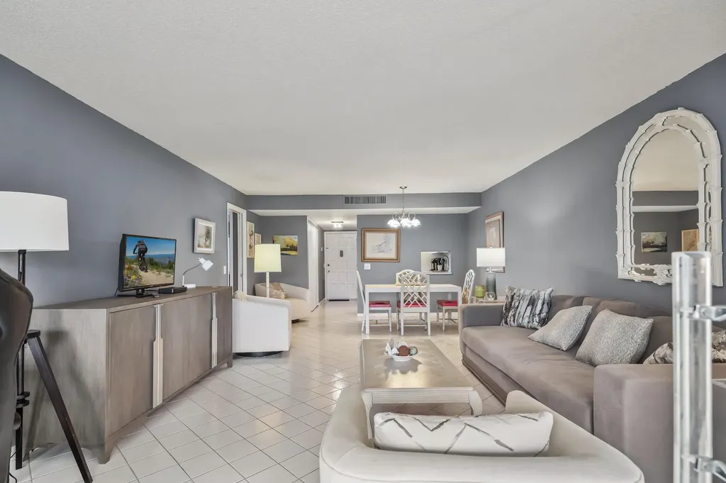 4260 Deste Court Lake Worth FL 33467