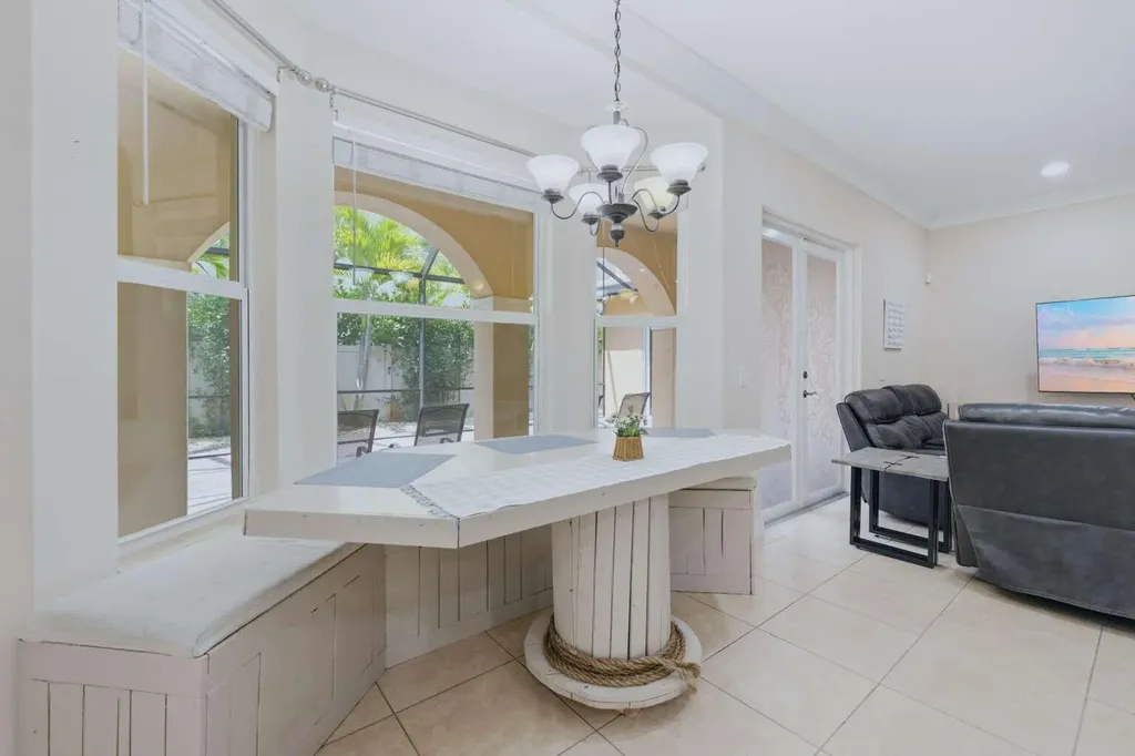 9190 Nugent Trail West Palm Beach FL 33411