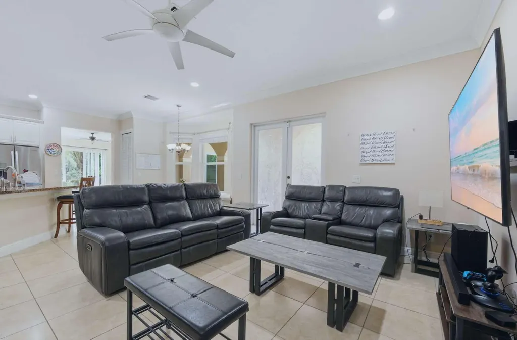 9190 Nugent Trail West Palm Beach FL 33411