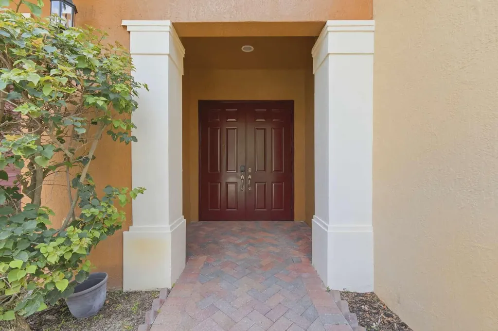 9190 Nugent Trail West Palm Beach FL 33411