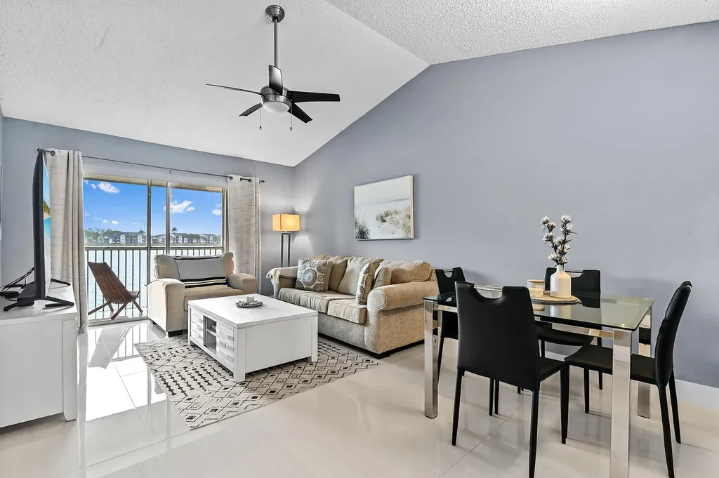 5530 Lakeside Drive Margate FL 33063