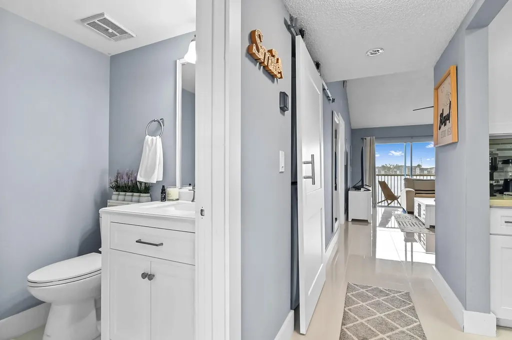 5530 Lakeside Drive Margate FL 33063