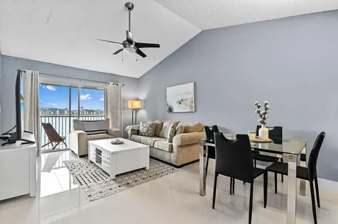 5530 Lakeside Drive Margate FL 33063