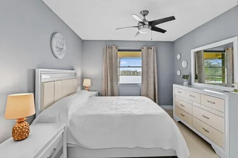 5530 Lakeside Drive Margate FL 33063