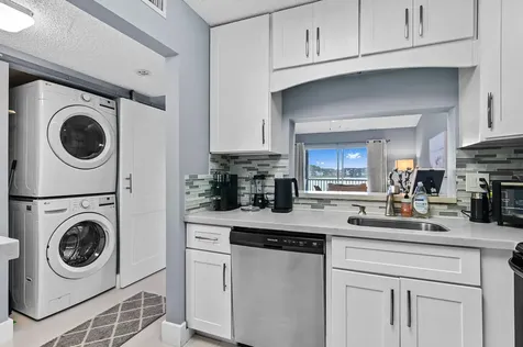 5530 Lakeside Drive Margate FL 33063