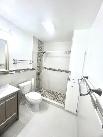 2201 NE 66th Street Fort Lauderdale FL 33308