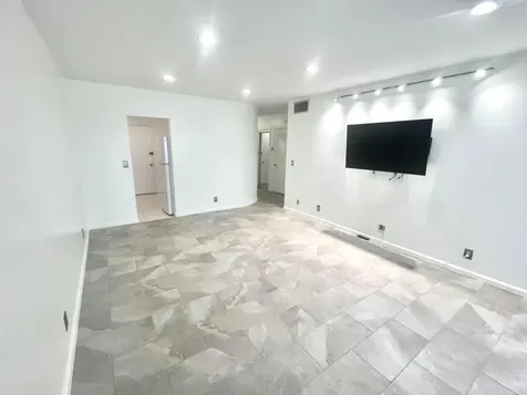 2201 NE 66th Street Fort Lauderdale FL 33308