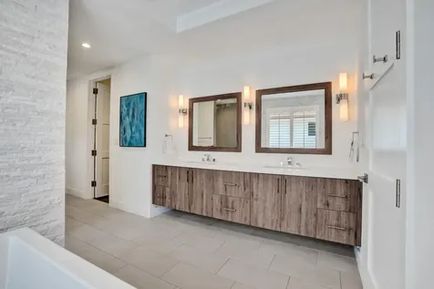 918 SE 8th Street Fort Lauderdale FL 33316