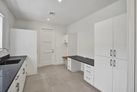 918 SE 8th Street Fort Lauderdale FL 33316