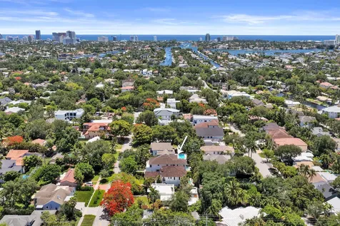 918 SE 8th Street Fort Lauderdale FL 33316