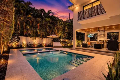 918 SE 8th Street Fort Lauderdale FL 33316