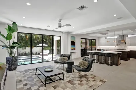 918 SE 8th Street Fort Lauderdale FL 33316