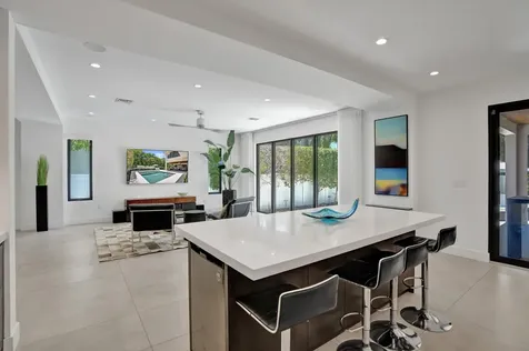 918 SE 8th Street Fort Lauderdale FL 33316