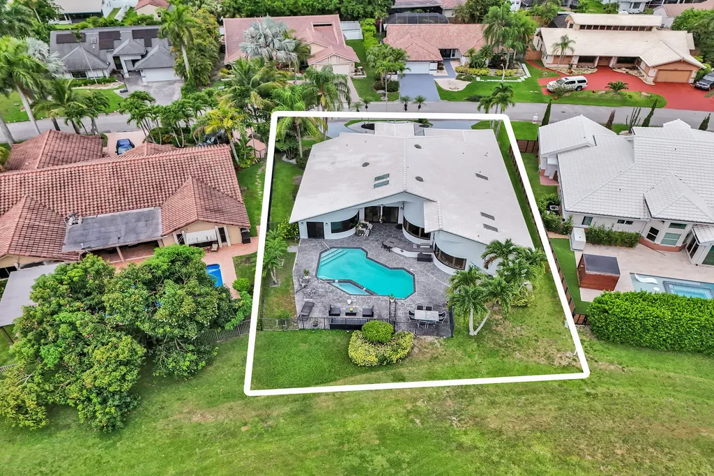 7350 NW 83rd Avenue Tamarac FL 33321