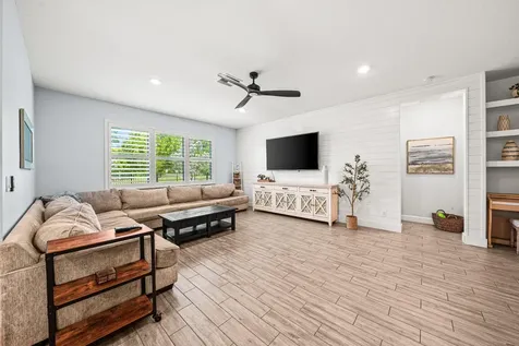 1275 Timber Reap Trail Loxahatchee FL 33470