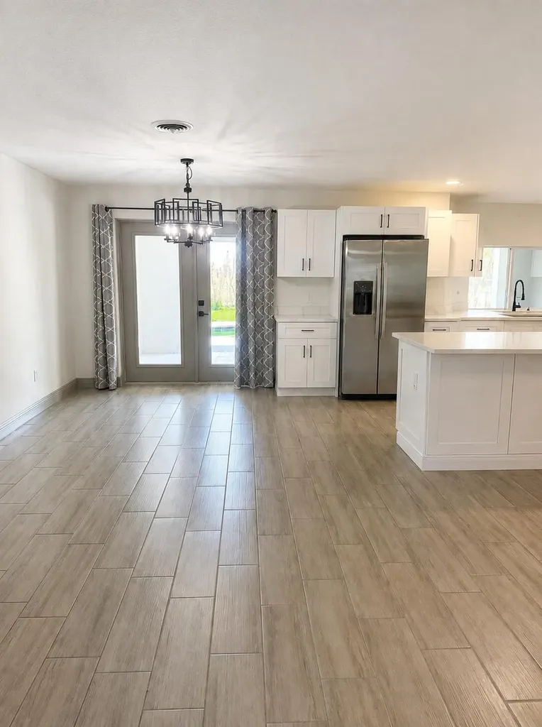 907 Antigua Avenue Fort Pierce FL 34982