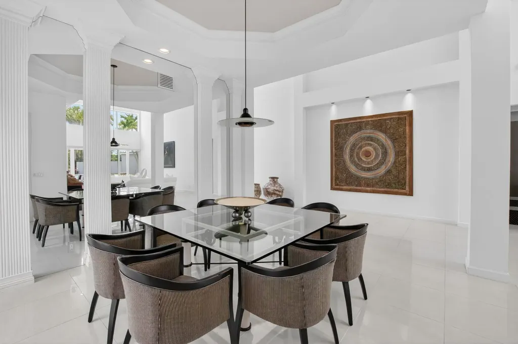 5768 Waterford Boca Raton FL 33496