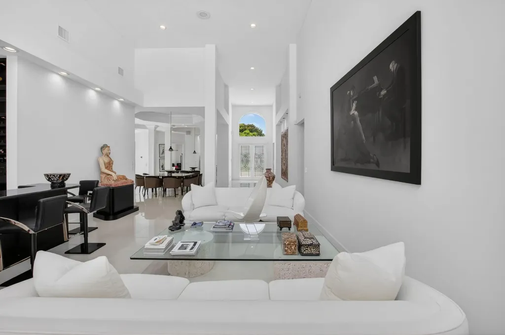 5768 Waterford Boca Raton FL 33496