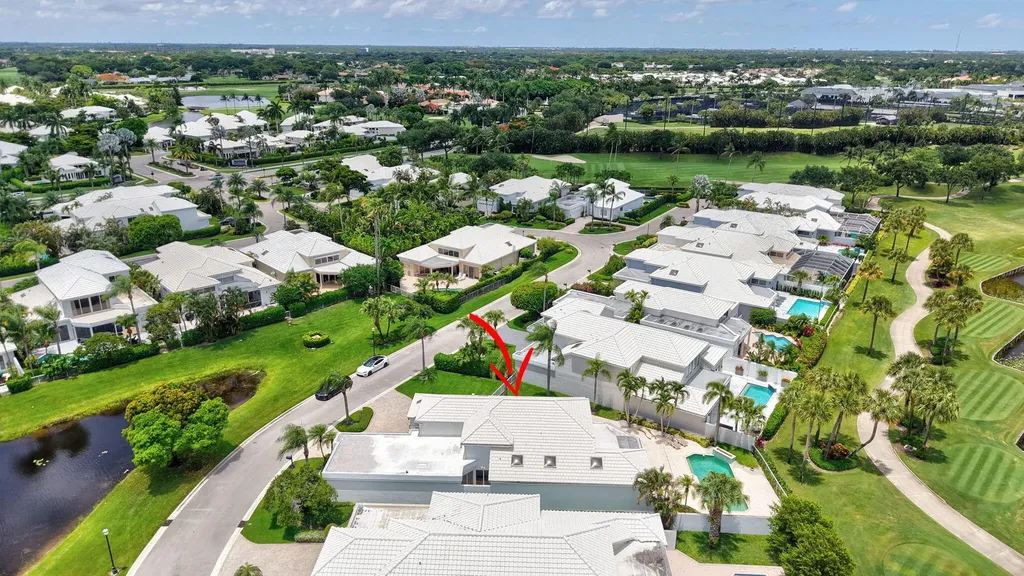 5768 Waterford Boca Raton FL 33496