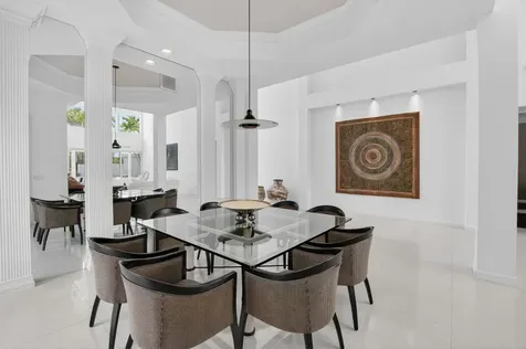 5768 Waterford Boca Raton FL 33496