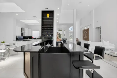5768 Waterford Boca Raton FL 33496