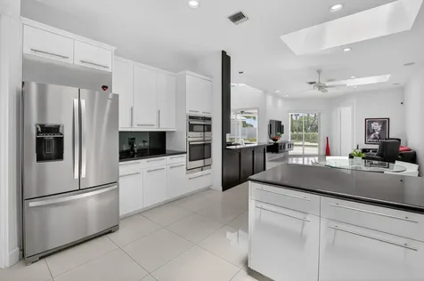 5768 Waterford Boca Raton FL 33496