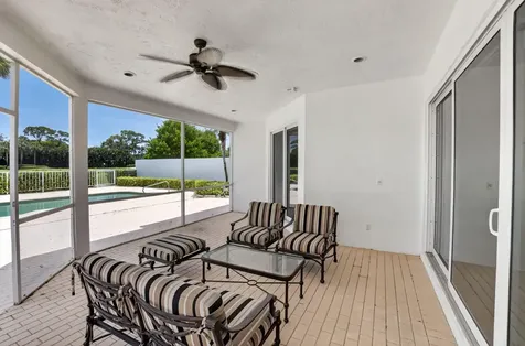 5768 Waterford Boca Raton FL 33496