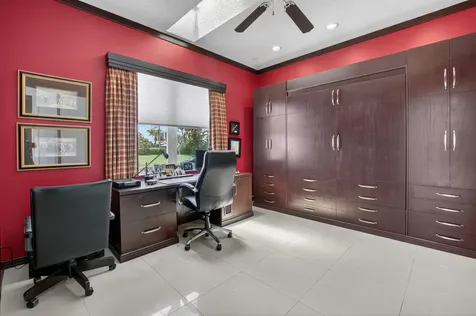 5768 Waterford Boca Raton FL 33496