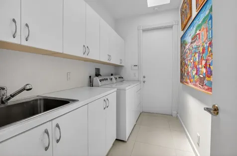 5768 Waterford Boca Raton FL 33496