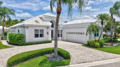 5768 Waterford Boca Raton FL 33496