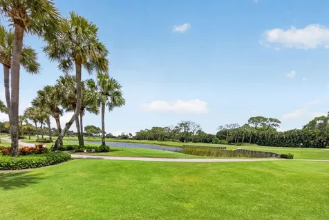 5768 Waterford Boca Raton FL 33496