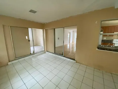 5139 NW 43rd Court Lauderdale Lakes FL 33319