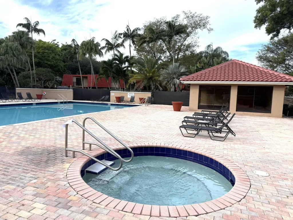 8255 Severn Drive Boca Raton FL 33433