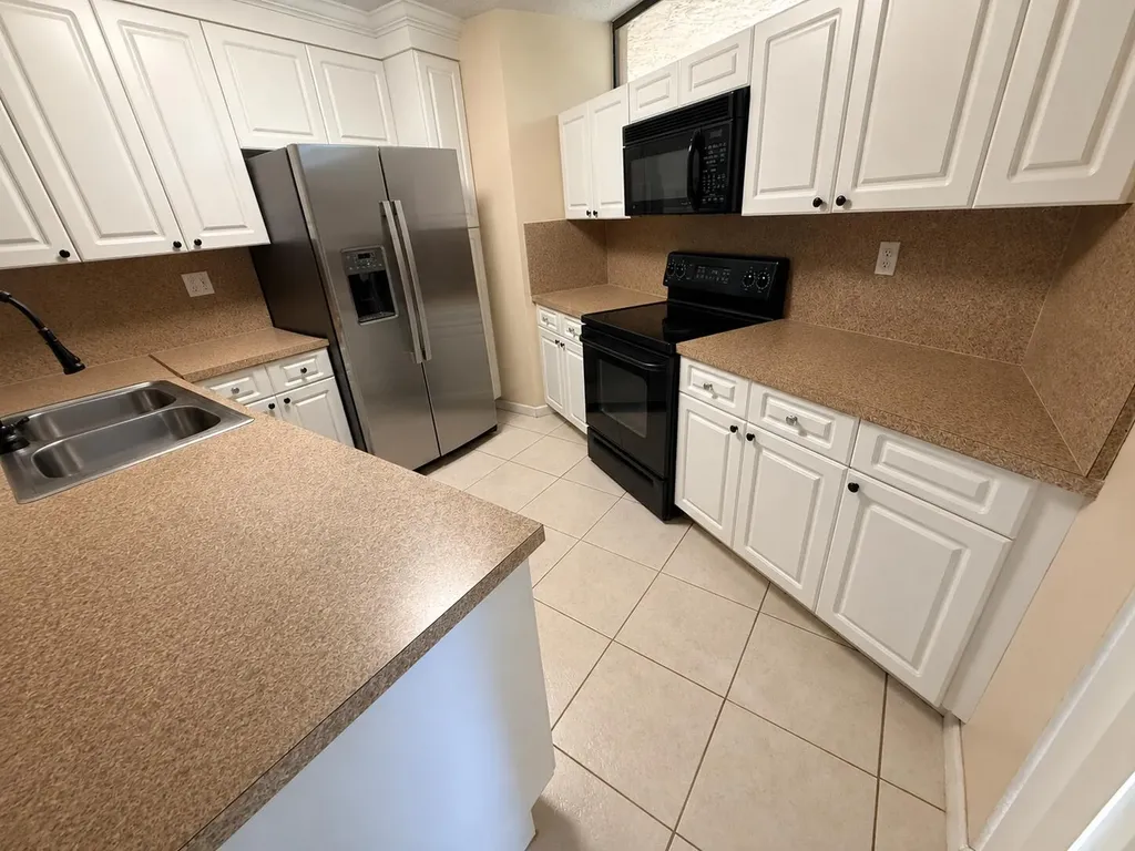 8255 Severn Drive Boca Raton FL 33433
