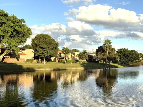 8255 Severn Drive Boca Raton FL 33433