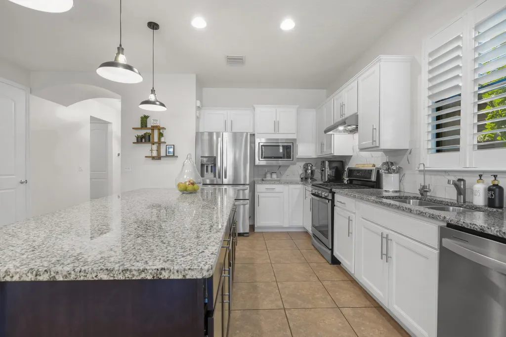 560 SE Monet Drive Port St Lucie FL 34984