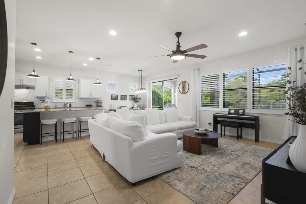 560 SE Monet Drive Port St Lucie FL 34984