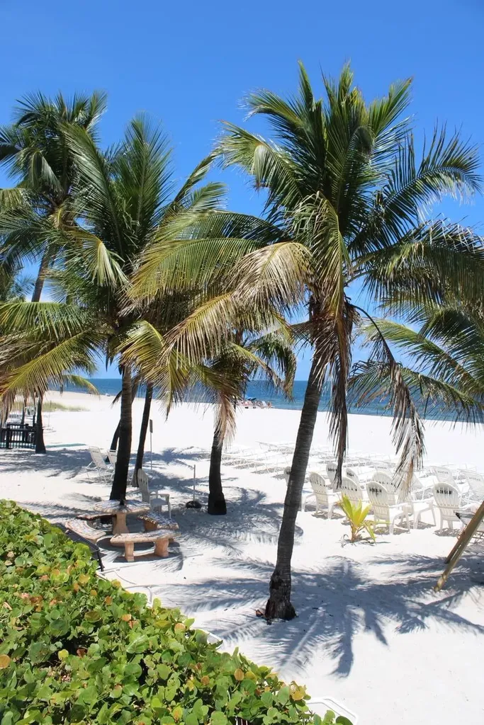 1010 S Ocean Boulevard Pompano Beach FL 33062