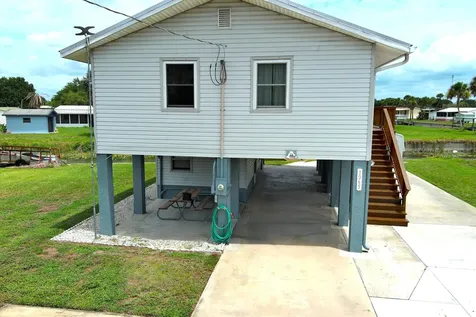 1065 Peach Lane Okeechobee FL 34974