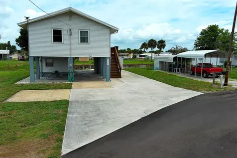 1065 Peach Lane Okeechobee FL 34974