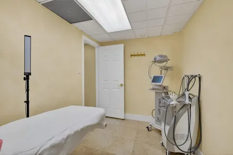 Null Null Avenue Miami FL