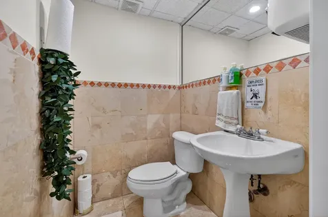Null Null Avenue Miami FL
